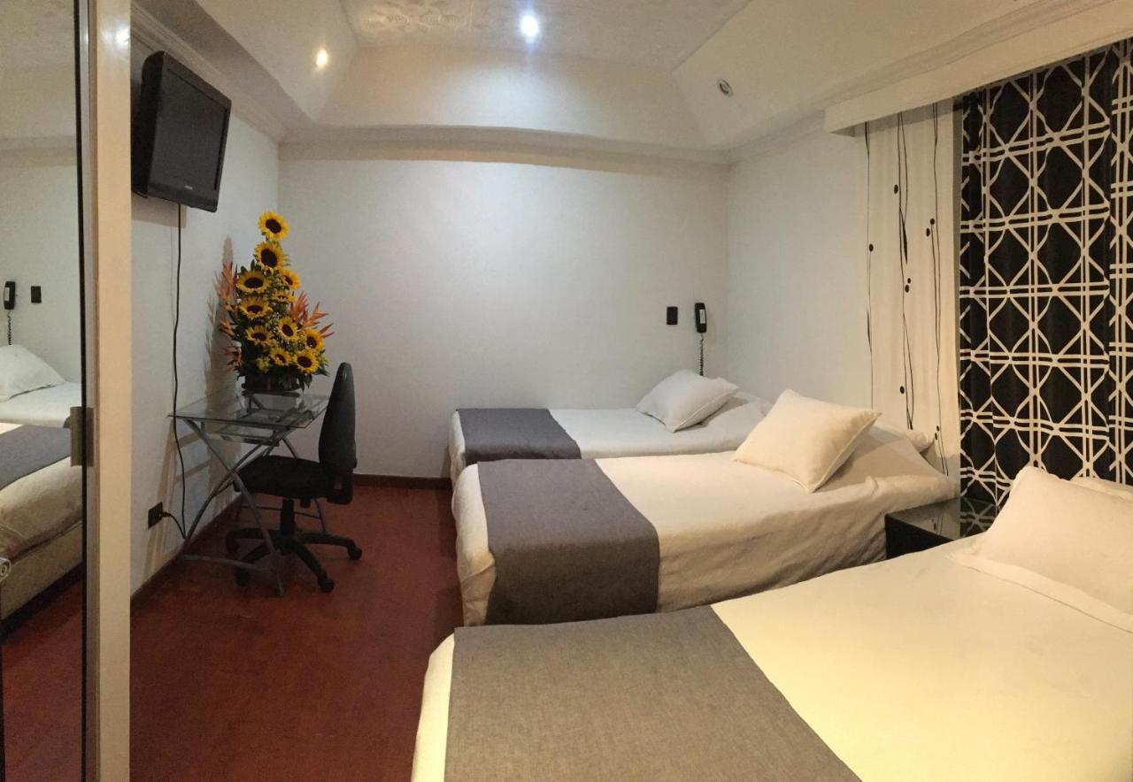 Hotel Ejecutivo Embajada Bogotá Dış mekan fotoğraf